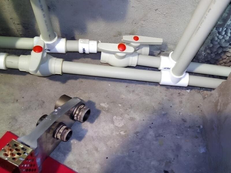 Пайка пластикових труб