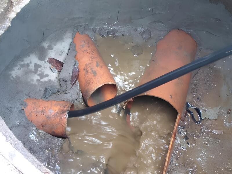 Чистка труб приватний сектор