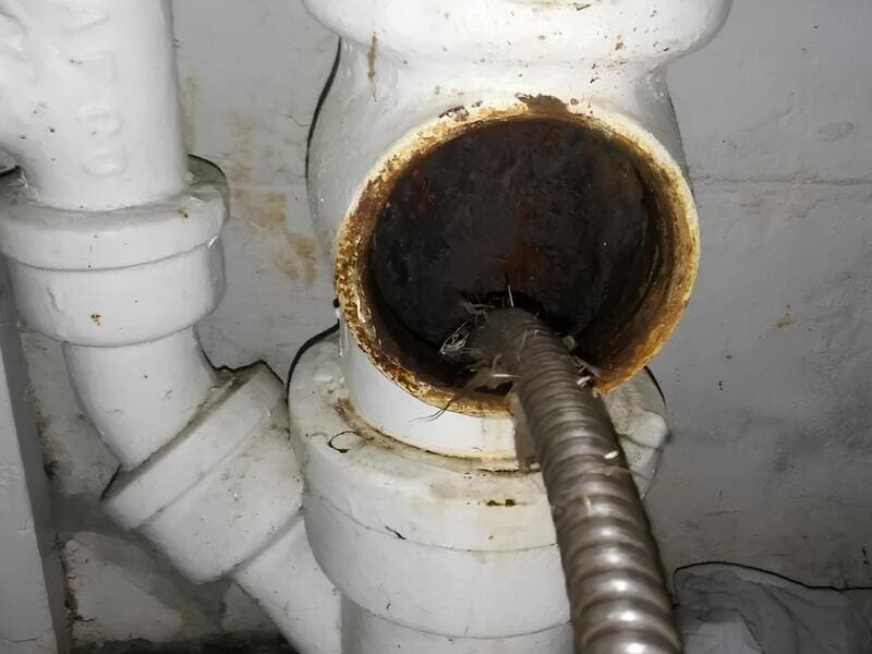 Усунення засору в квартирі